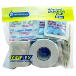 Adventure Medical Kits AMK Ultralight & Watertight First Aid Kit .7 -Hema Shop 2075 0291 2