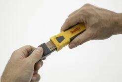 CLEARANCE Smith's Sharpener & Knife Combo Kit -Hema Shop 50936 2