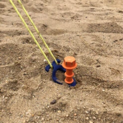 Large 31cm Lightweight Screw-In Tent Pegs (2 Pack) -Hema Shop SUPP12 2